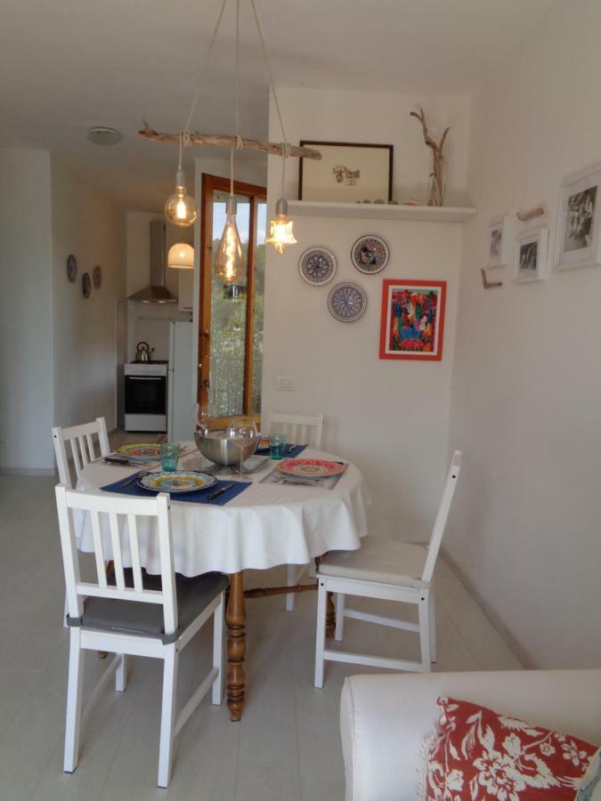 Apartamento La Casa Di Nina Quercianella Exterior foto