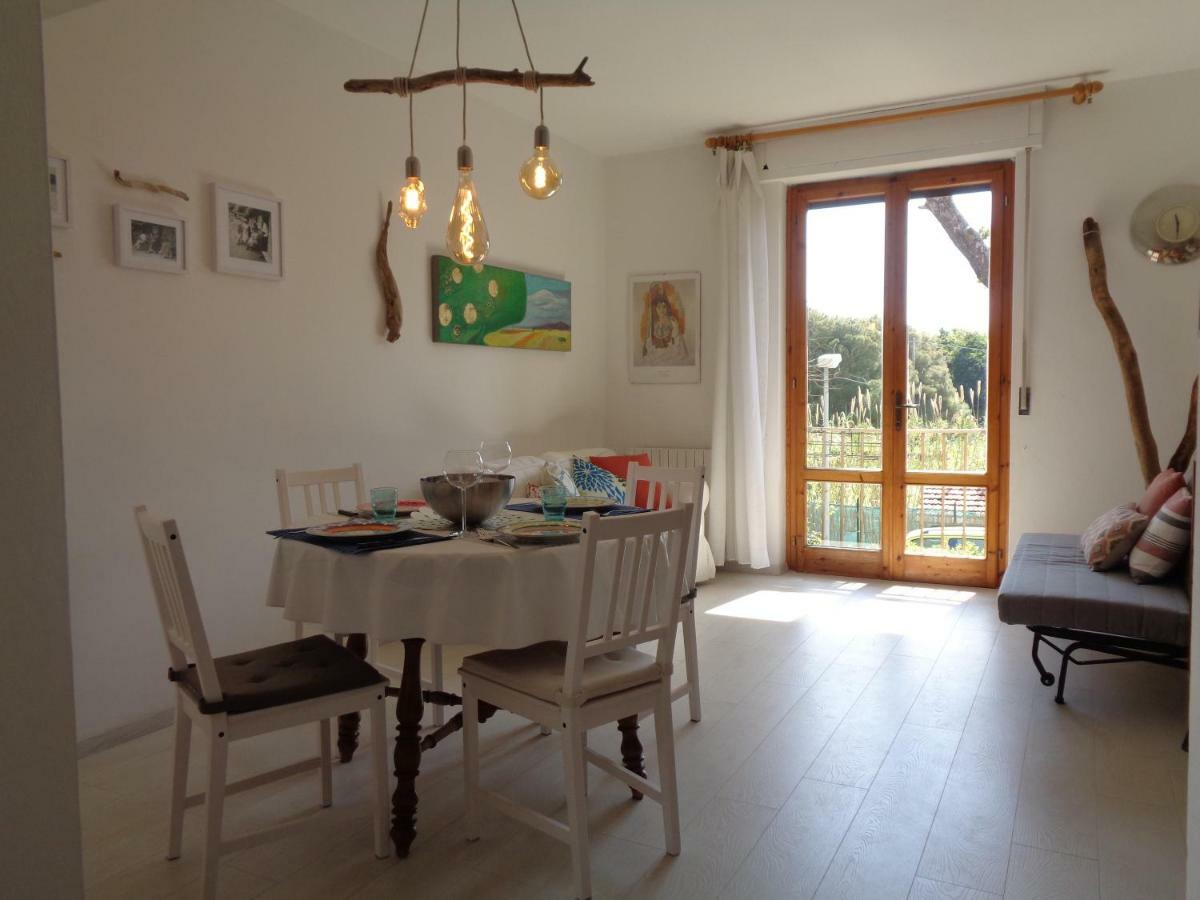Apartamento La Casa Di Nina Quercianella Exterior foto